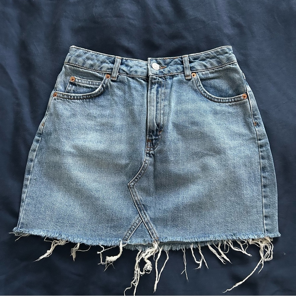 Topshop Moto distressed washed light/medium blue mini denim jean skirt